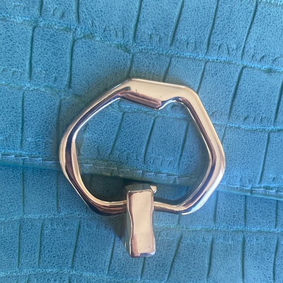 Orsay‎ shoulder bag gold hardware - Picture 7 of 11